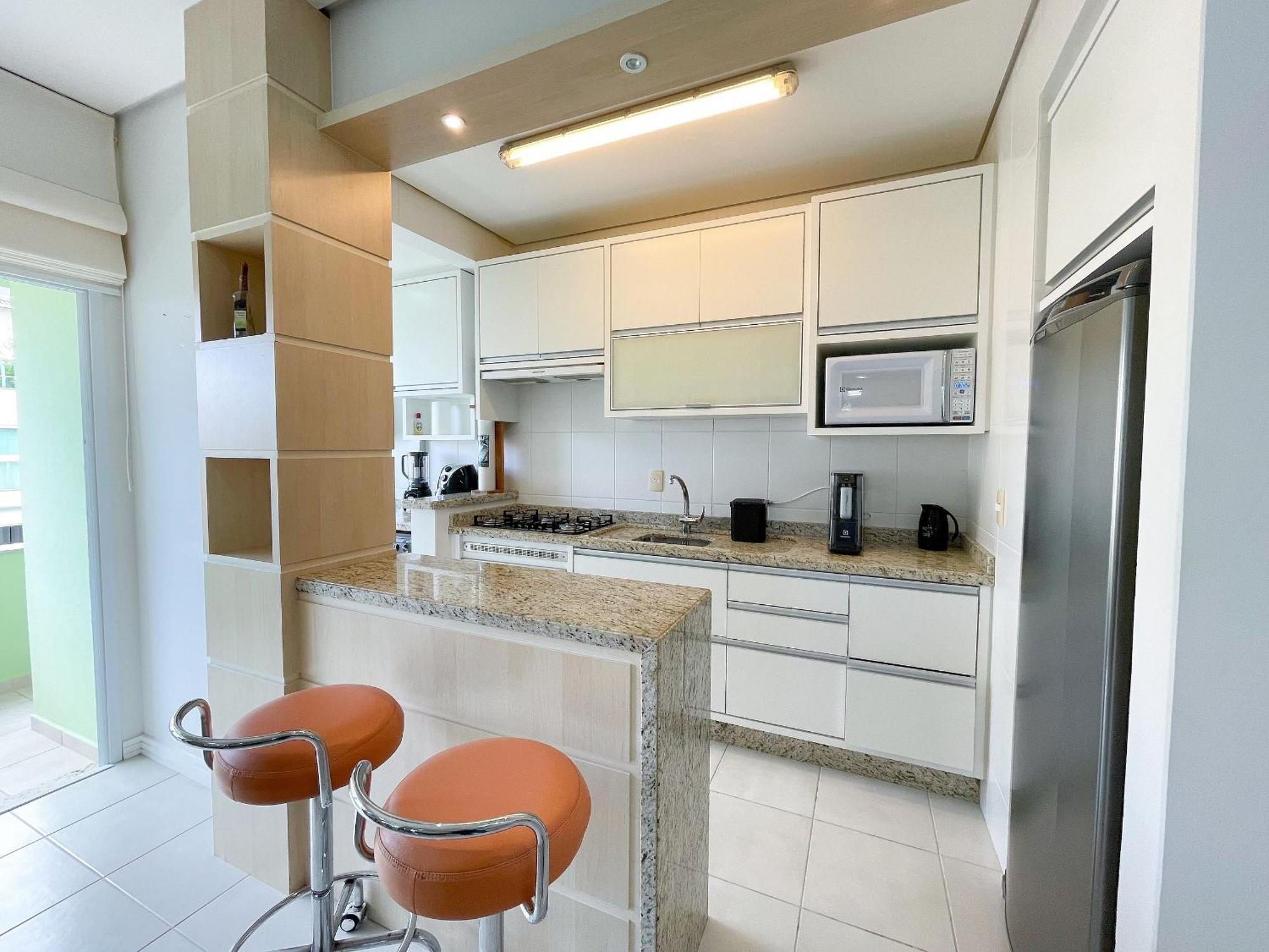 Ape Com A/c, Elevador E Garagem Em Canasvieiras Apartamento *